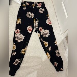 Dynamite Black Floral Pants